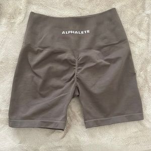 Alphalete Amplify Shorts 4.5”